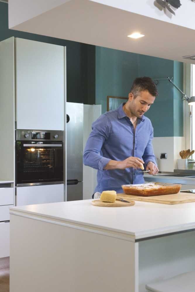 de147a85fac85b4e13084be704b004e8